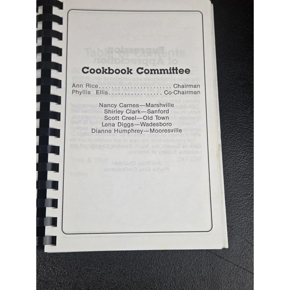 Alltel Carolina Employees Favorite Recipes Cookbook 1993‎